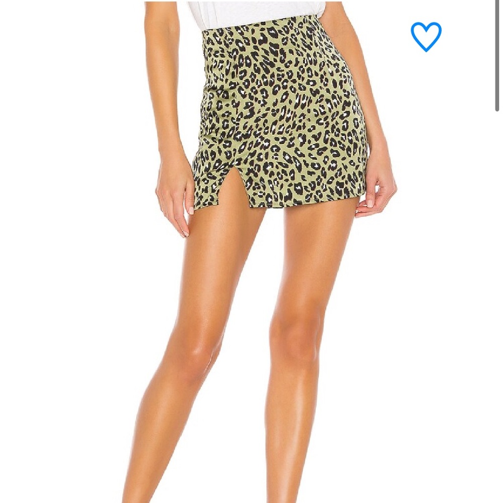 SUPERDOWN Betty Slit Mini Skirt Green Leopard XXS‎